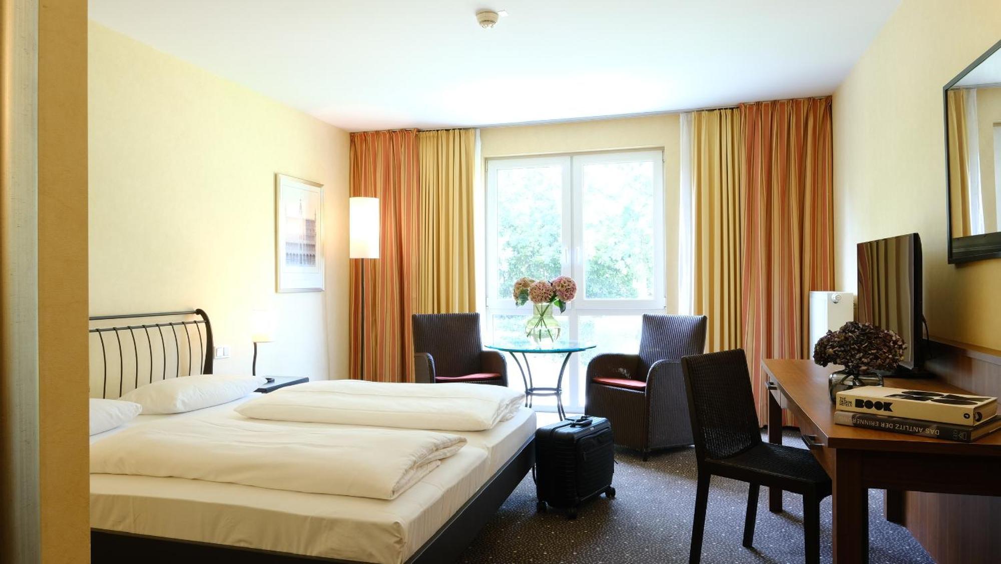 Ramada By Wyndham Duesseldorf Ratingen Exterior foto