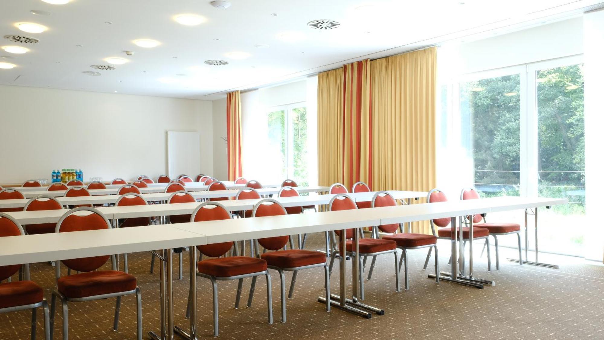 Ramada By Wyndham Duesseldorf Ratingen Exterior foto