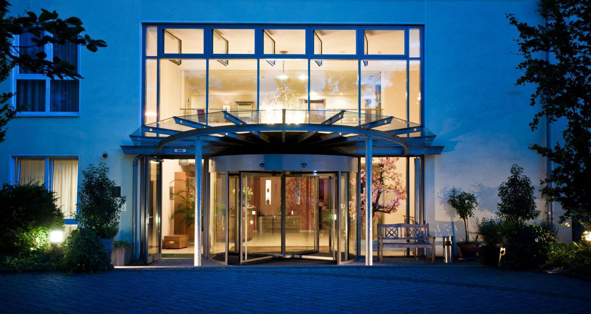 Ramada By Wyndham Duesseldorf Ratingen Exterior foto