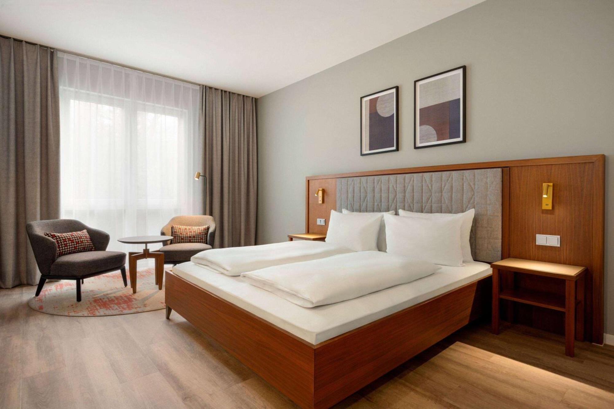 Ramada By Wyndham Duesseldorf Ratingen Exterior foto